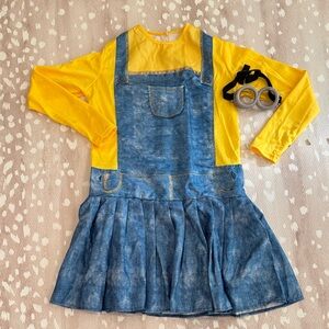 Women’s Minions Costume – Size Small (Rubie’s)